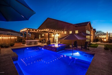 Awesome Outdoor Entertainment Amenities