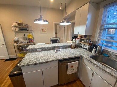 343 Beacon St unit 1, Somerville, MA 02143 - photo 4