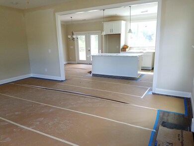Living/Kitchen