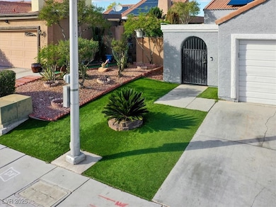 8220 Abercrombe Way, Las Vegas, NV 89145 - photo 2