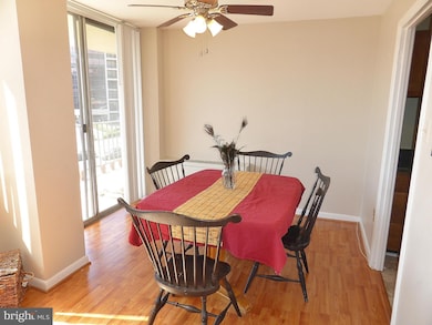 Columbia Condominiums unit 407, Arlington, VA 22204 - photo 5