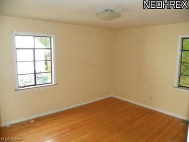 25535 Chatworth Dr, Euclid, OH 44117 - photo 5