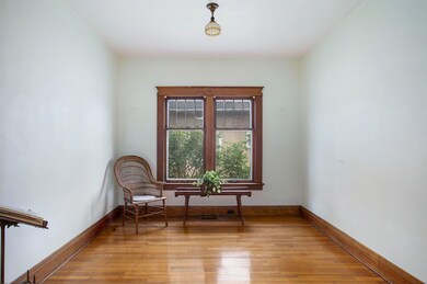 604 E Michigan Ave, Marshall, MI 49068 - photo 5