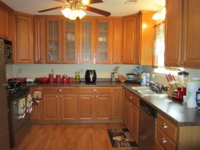 112 Maplewood Ave SW, Milledgeville, GA 31061 - photo 4