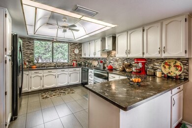 2304 Leisure World Mesa AZ-large-004-2-K