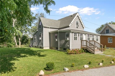 190 Railroad Ave, Portsmouth, RI 02871 - photo 2