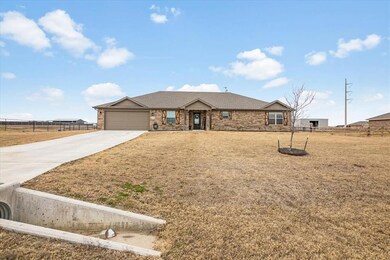 130 Hillcrest Ln, Decatur, TX 76234 - photo 5