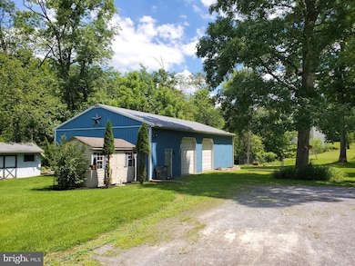 1521 Creek Rd, Glenmoore, PA 19343 - photo 2