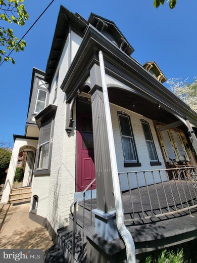 1343 Mineral Spring Rd, Reading, PA 19602 - photo 3