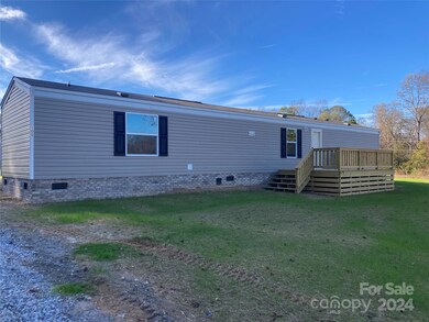 100 W Debby Dr, Shelby, NC 28152 - photo 2