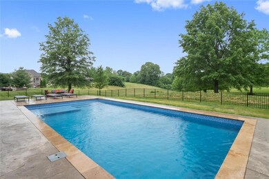 344 Forest Oaks Dr, Caseyville, IL 62232 - photo 4