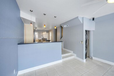 Berkeley Condominiums unit 122, Miami, FL 33176 - photo 7