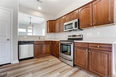 536 Pate Dr, Fort Mill, SC 29715 - photo 7