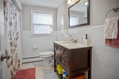 4 Wild Berry Dr, Cranston, RI 02920 - photo 6