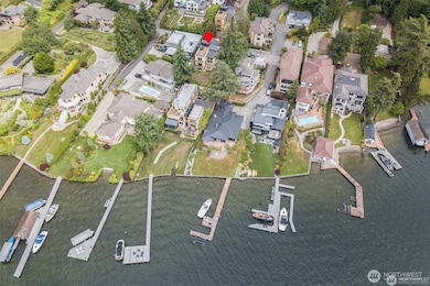 13327 Holmes Point Dr NE, Kirkland, WA 98034 - photo 5