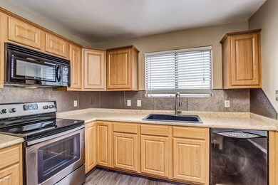 1172 N Naples Dr, Chandler, AZ 85226 - photo 6