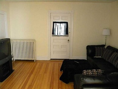 41 Bedlow Ave unit 2, Newport, RI 02840 - photo 4