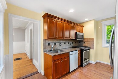 11 Holten St, Danvers, MA 01923 - photo 5