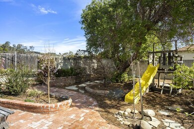 23-web-or-mls-Upmarketmedia_837Riv-88