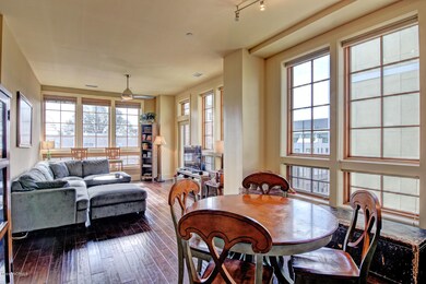 801 N 4th St Unit 406-large-004-17-DSC 7