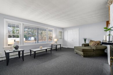 42 Gregory Rd, Framingham, MA 01701 - photo 4