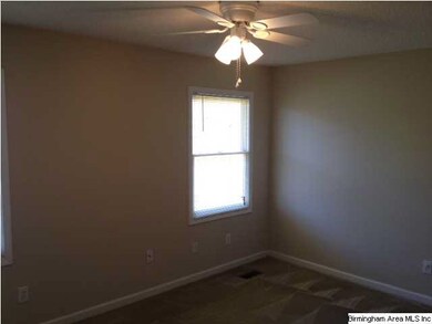 5198 Falling Creek Ln, Birmingham, AL 35235 - photo 7