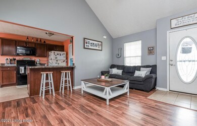 168 Crossfield Dr, Mount Washington, KY 40047 - photo 4