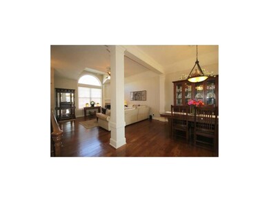 HARDWOOD FLOORS IN PERFECT CONDITION THRUOUT MAIN 
