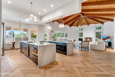 kitchenfamilyroom