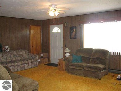 220 W Michigan Ave, Au Gres, MI 48703 - photo 7