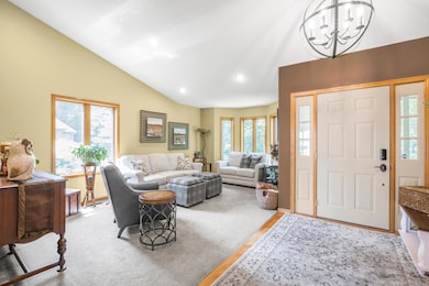 19363 E Tri Oak Cir NE, Wyoming, MN 55092 - photo 2