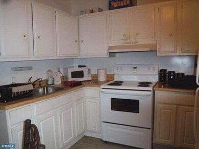 1910 Huddell Ave, Upper Chichester, PA 19061 - photo 4