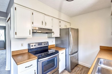 3048 Highcliff Ct, Columbus, OH 43231 - photo 2