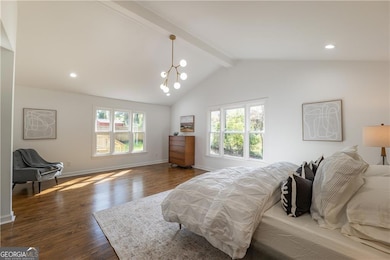 The oversized primary wing offers true sanctuary w