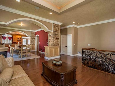 152 Estrell Dr, Riverside, RI 02915 - photo 3