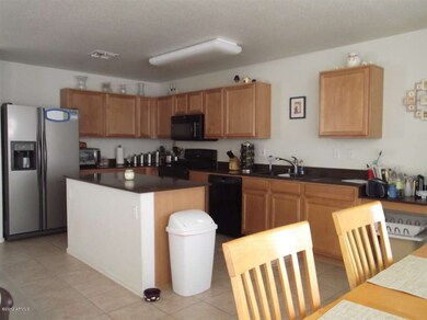 Nice large kitchen