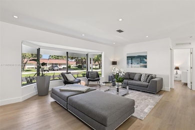 1960 NE 32nd St, Lighthouse Point, FL 33064 - photo 5