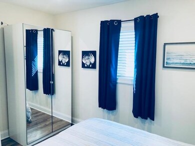 422 Farragut Rd unit 302, Wildwood, NJ 08260 - photo 7