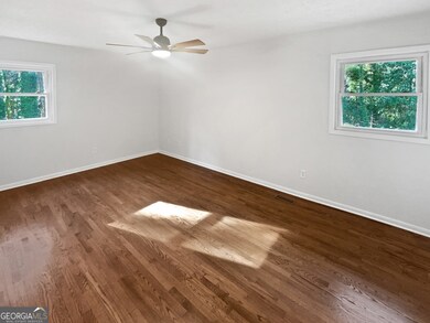 4640 Elm Ridge Ct, Stone Mountain, GA 30083 - photo 4