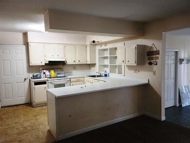 37 Orchard Dr unit 3, Moultonborough, NH 03254 - photo 4