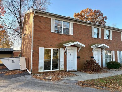 184 Gibson Ct, Tiffin, OH 44883 - photo 2