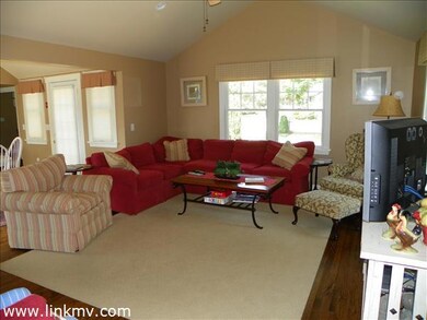 36 Knoll Dr, Edgartown, MA 02539 - photo 4