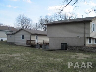 4504 N Carola Ct, Peoria, IL 61615 - photo 4