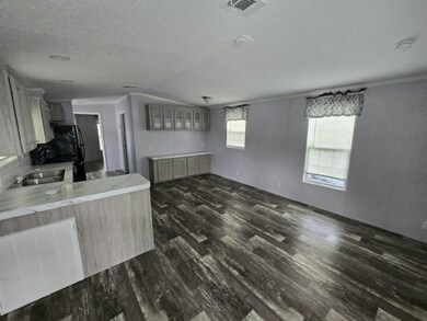 255 Tamiami Trail N unit 38, Nokomis, FL 34275 - photo 2