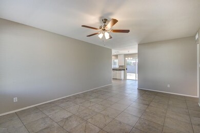 2009 W Western Dr-5