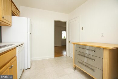 60 Oakway Rd, Lutherville Timonium, MD 21093 - photo 5