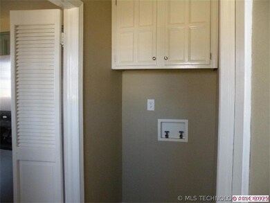 12605 S 124th East Ave, Broken Arrow, OK 74011 - photo 2