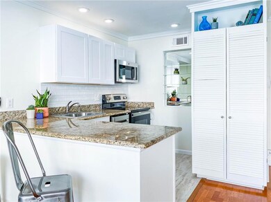 801 Henry Clay Ave unit 215, New Orleans, LA 70118 - photo 7