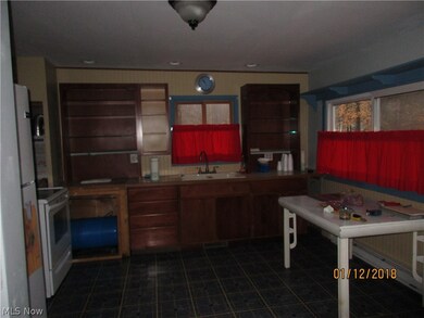 7082 Woodard Rd, Andover, OH 44003 - photo 3