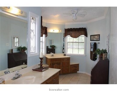 Master Bath/Spa. Large master bathroom with his/he